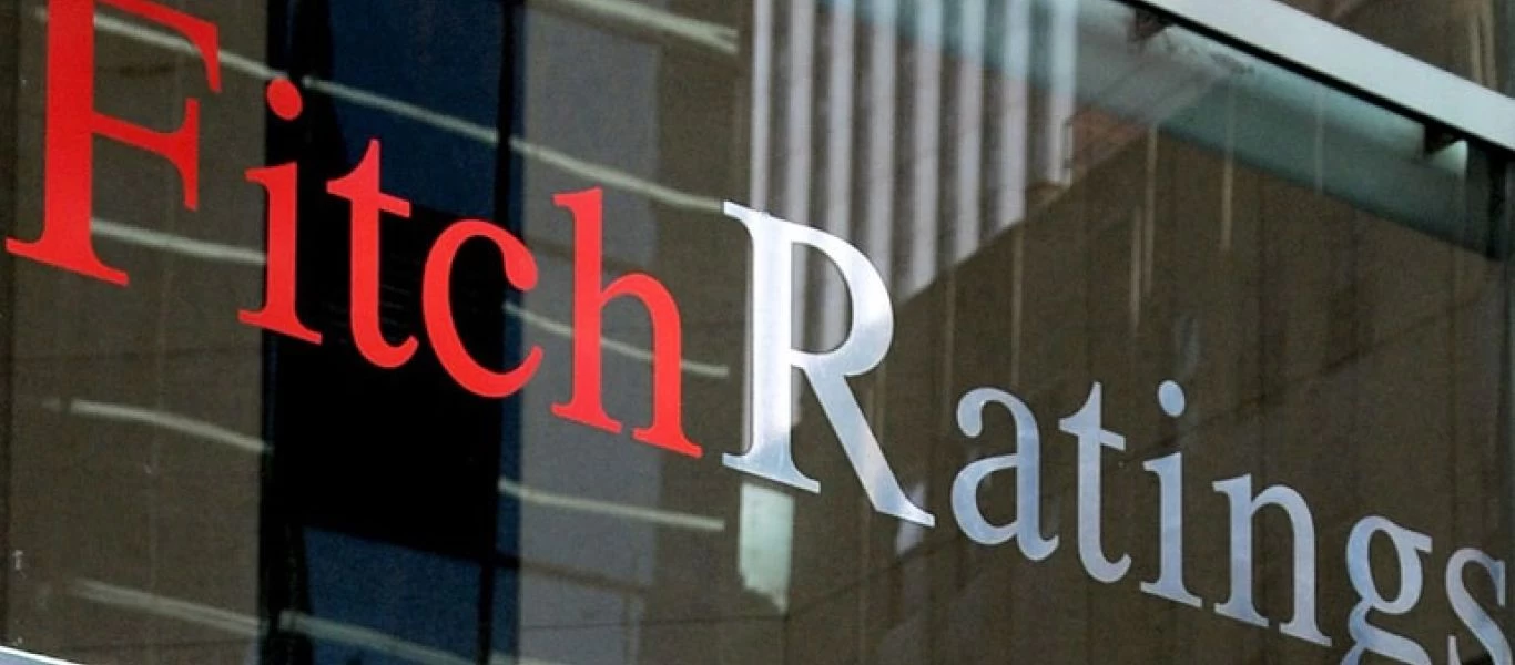 Ψυχρολουσία από Fitch: Στο 4% η ανάπτυξη το 2022 και στο 3,5% το 2023!